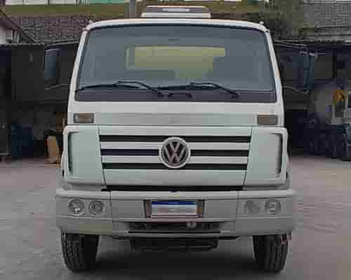 Caminhão Volkswagen VW 26260 10/10